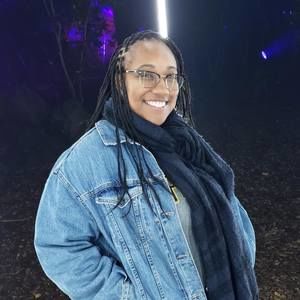 Meet your Posher, Chanelle